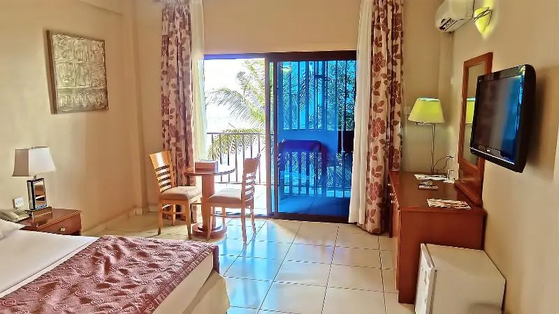 Suite with balcony
