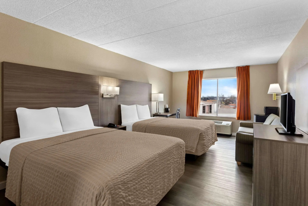 Hotel photo 12
