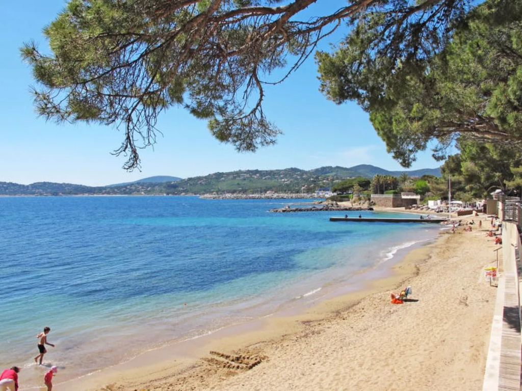 Beach & Waterfront