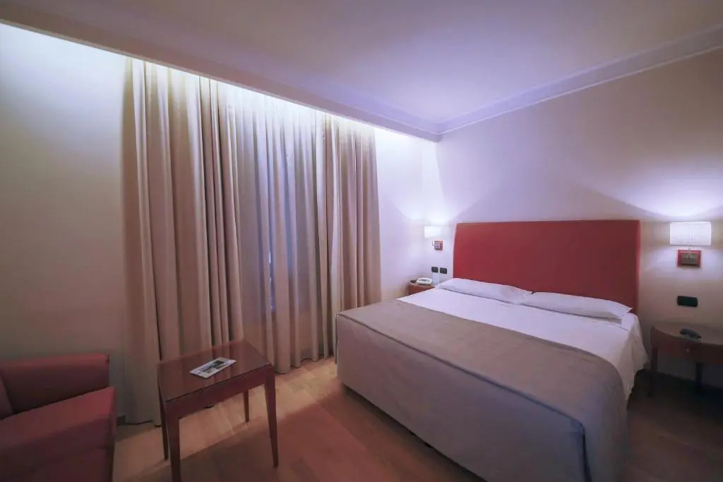 Monica Hotel Fiera - Chambres