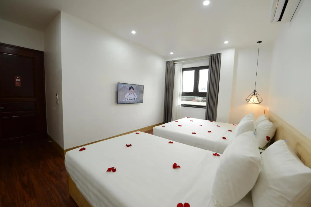 Blue Hanoi Inn City Hotel — фото