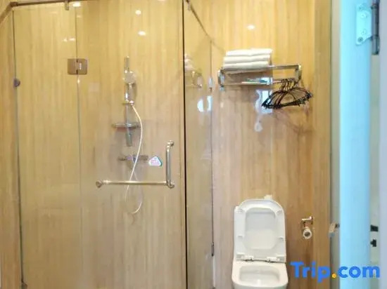Номер Standard в Yiyue Express Hotel