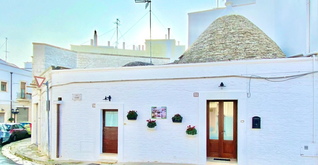 Trulli Lovely Private Pool