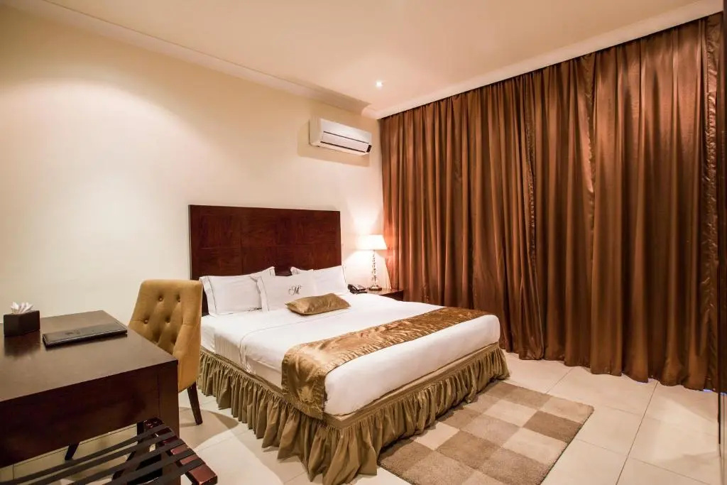 Mikhael's Hotel - Chambres
