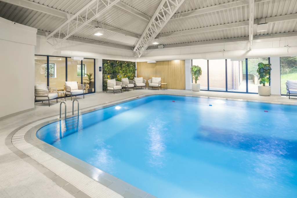 Holiday Inn Gloucester-Cheltenham by IHG - Général