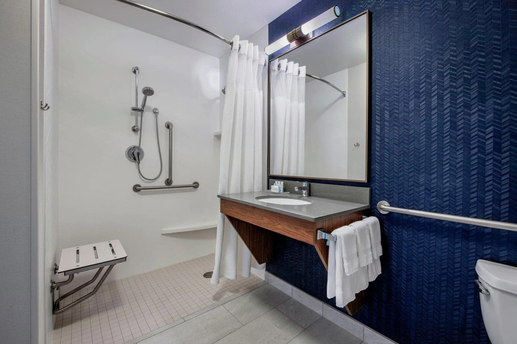 Fairfield Inn and Suites by Marriott Kelowna - Chambres