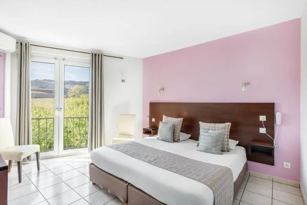 Superior room