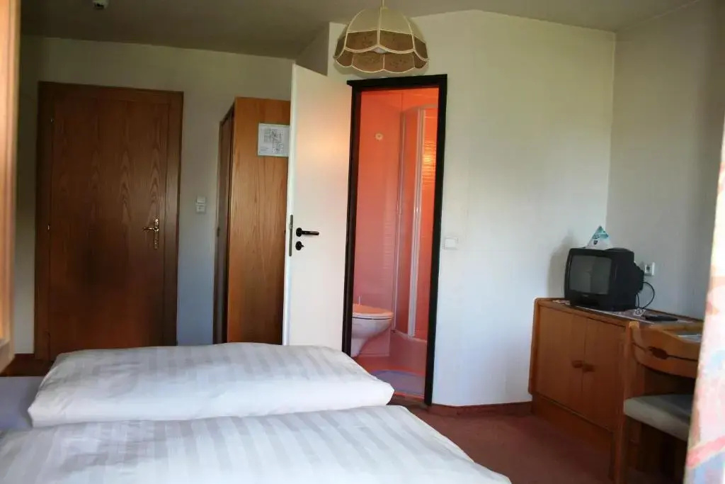 Schweizerhaus - Chambres