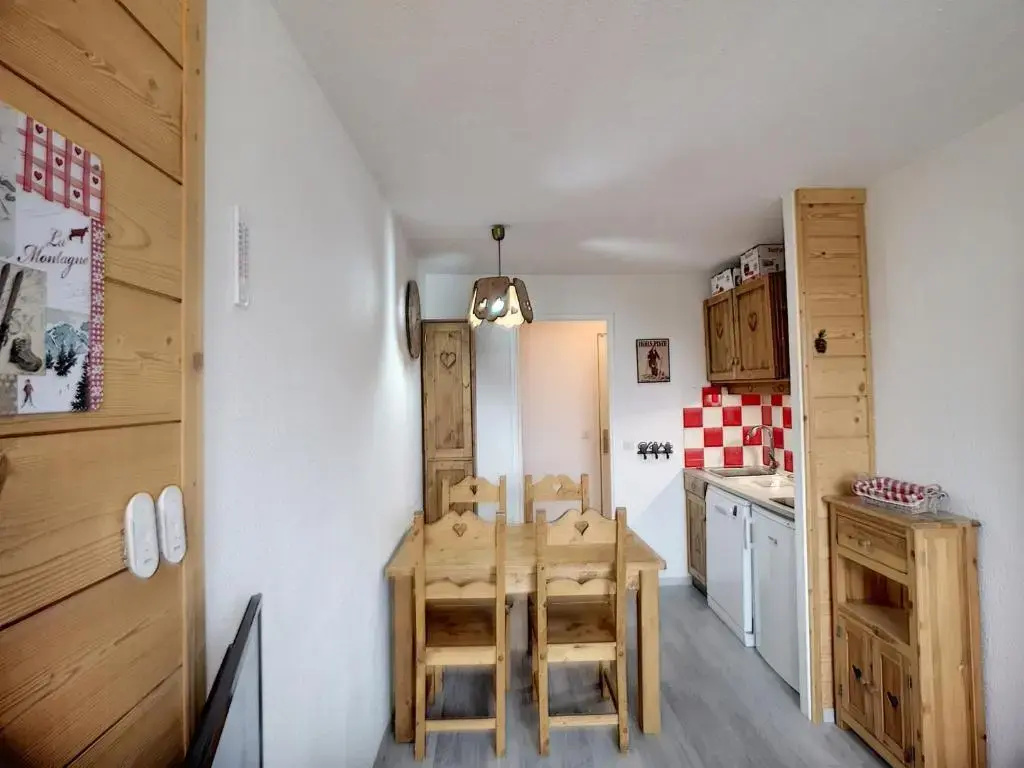 Voir la photo 4 — Appartement Les Menuires, 2 pièces, 4 personnes - FR-1-178-317
