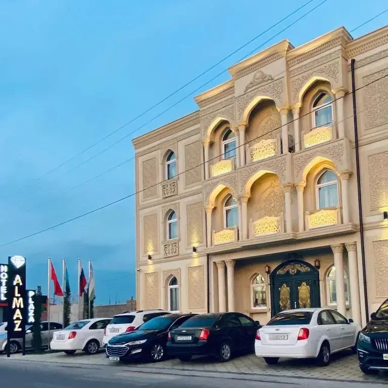 Hotel Almaz Plaza