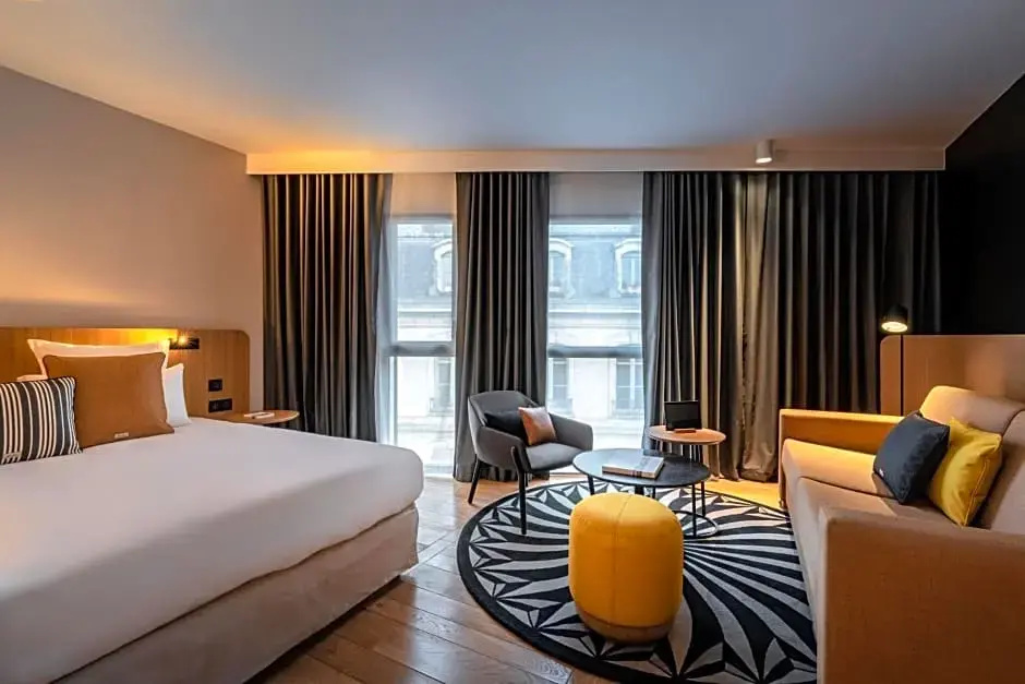 Double Junior Suite (full double bed)
