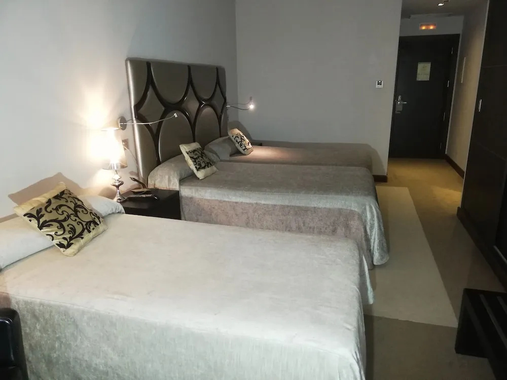 Hotel Silken Axis Vigo - Chambres
