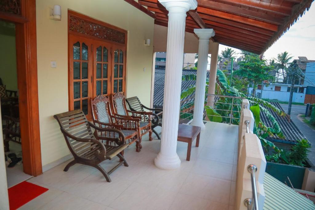 Hasaranga Holiday House