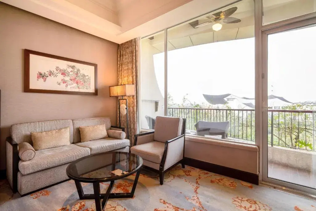 Balcony & Terrace