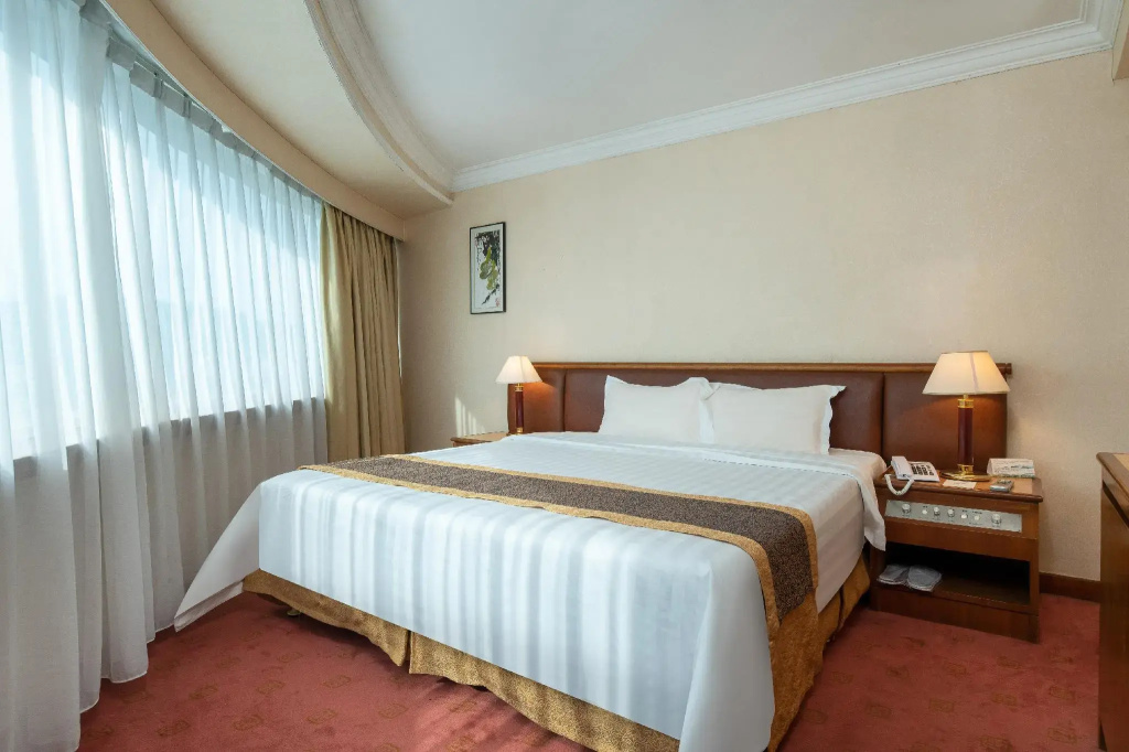 Standard Suite