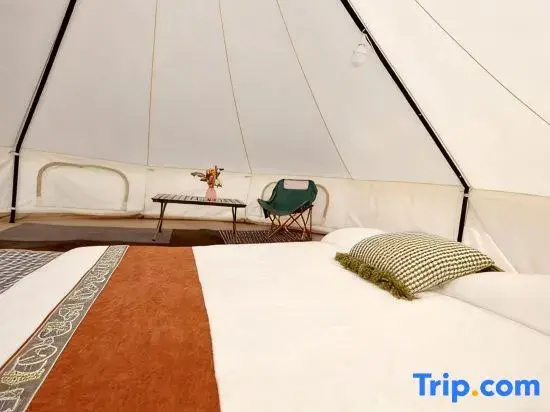 Tent (full double bed)