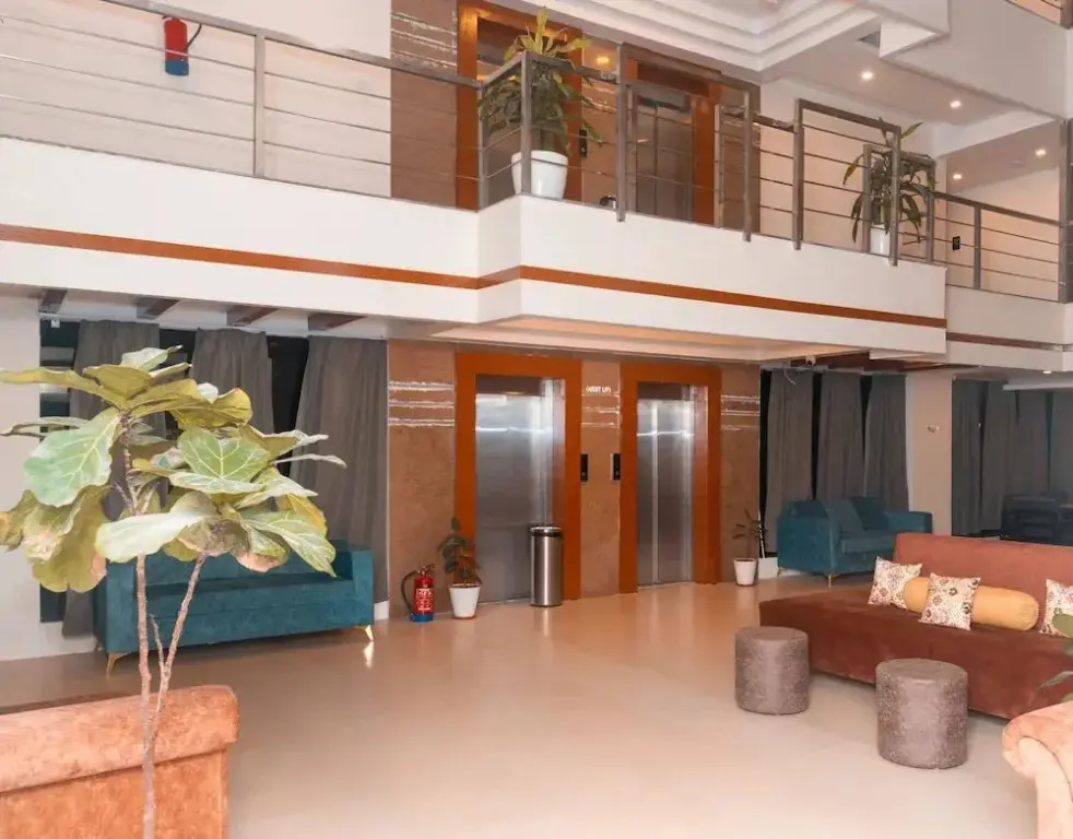 OYO Townhouse 009 Hitech City
