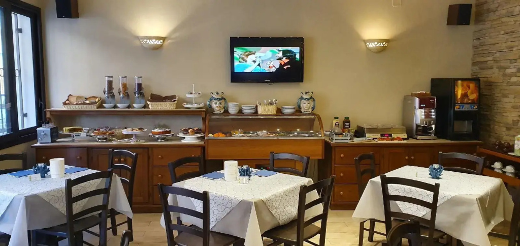 Hotel photo 16
