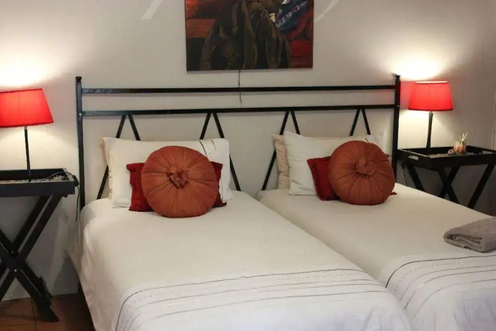 Hlulala Guest House