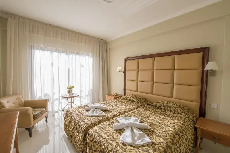 Tsokkos Gardens Hotel & Apartments - Chambres