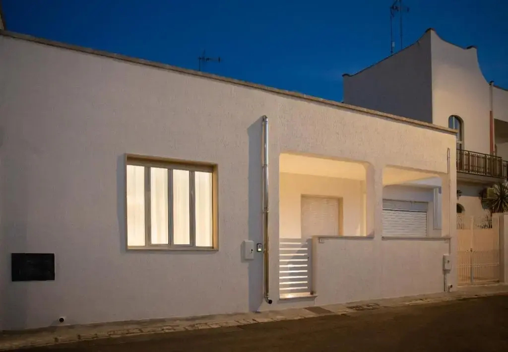 East Coast House
