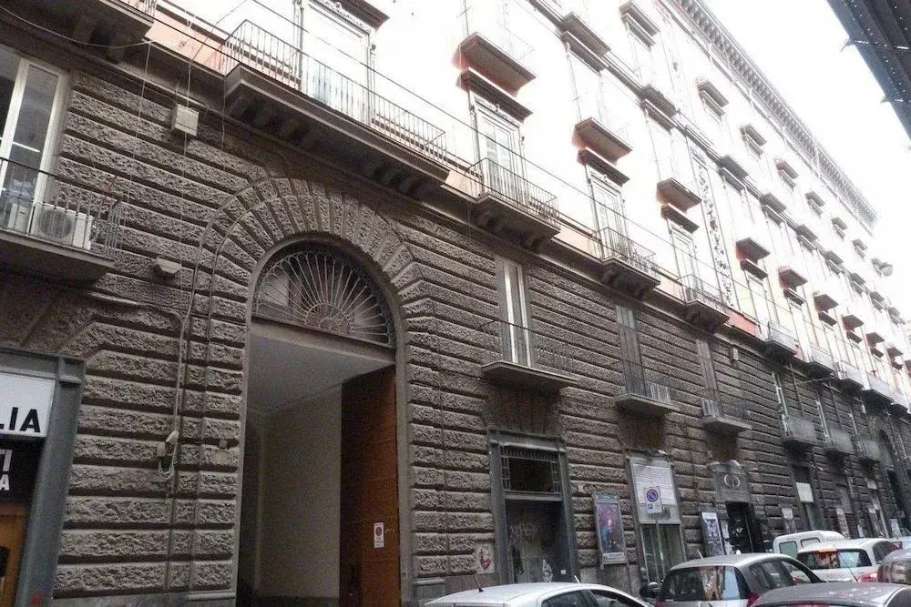 Il Ventre di Napoli Broggia