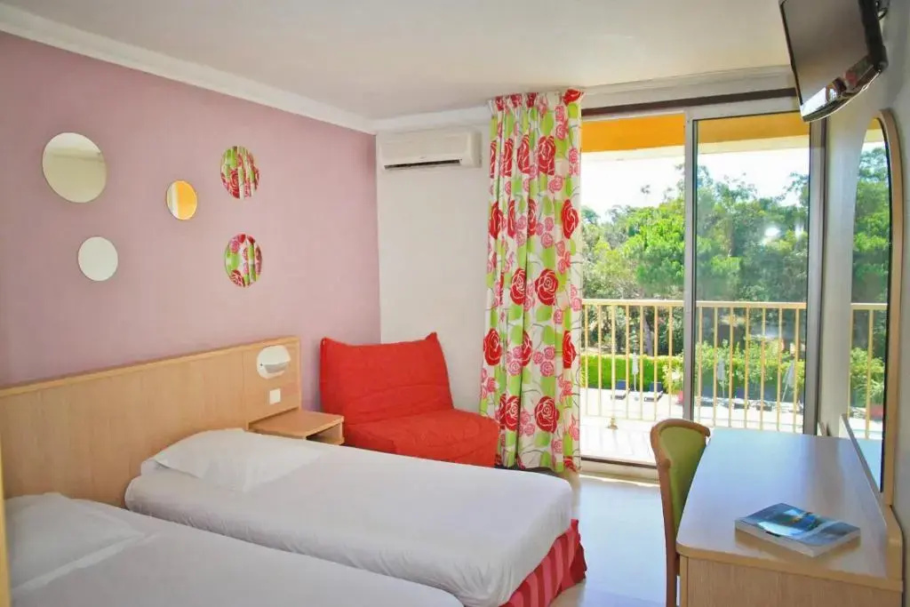 Hôtel Isola - Chambres