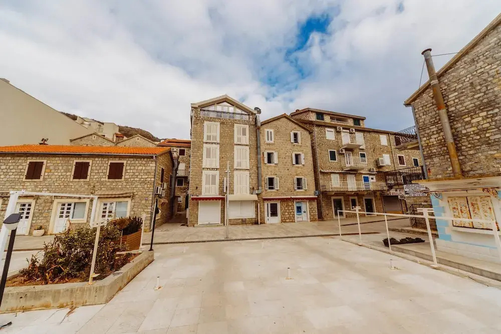 Apartments LIDO Petrovac