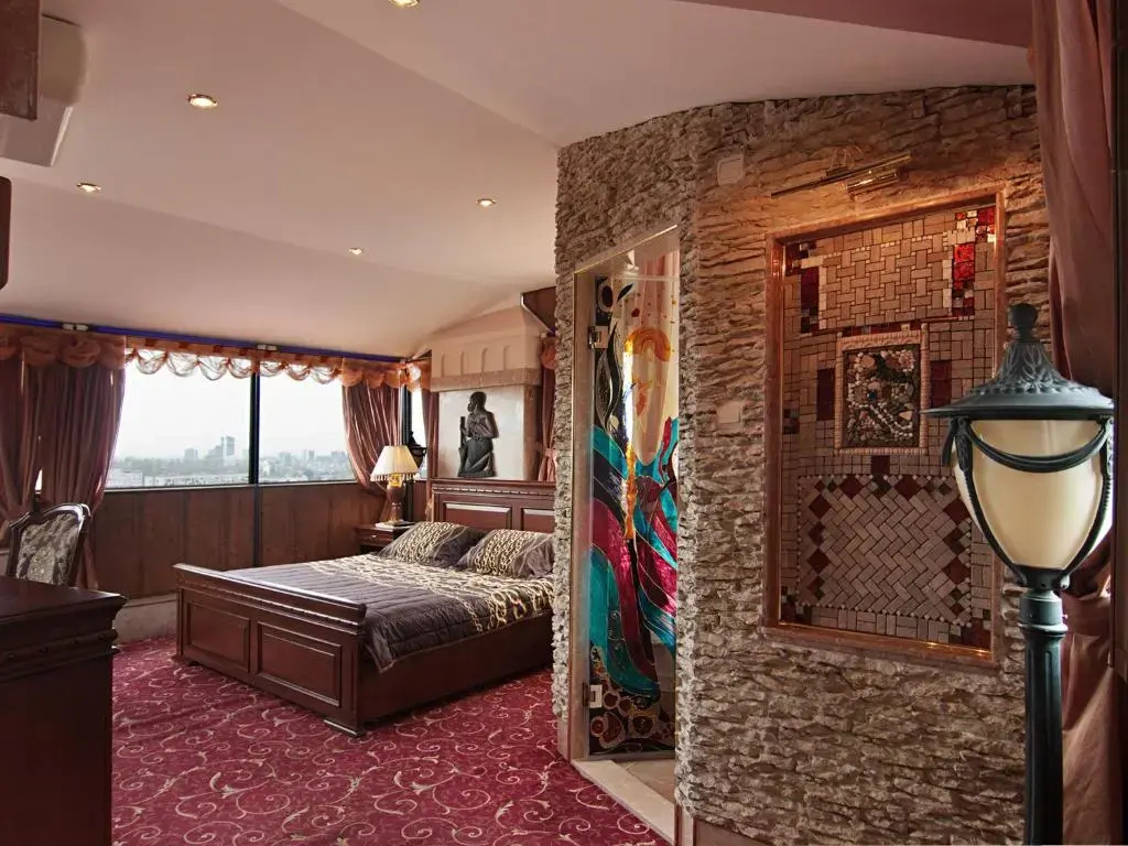 Suite with panoramic view