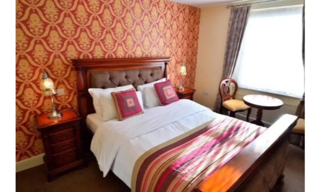 The Crown Hotel - Général