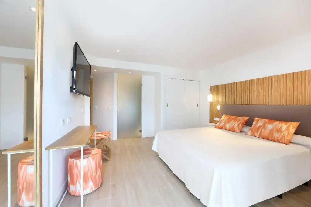 Iberostar Waves Playa de Muro Hotel - Chambres