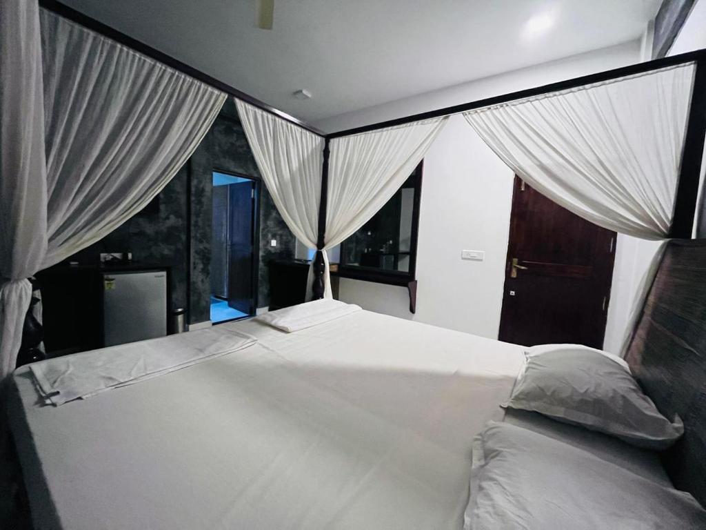 Naga Cottages