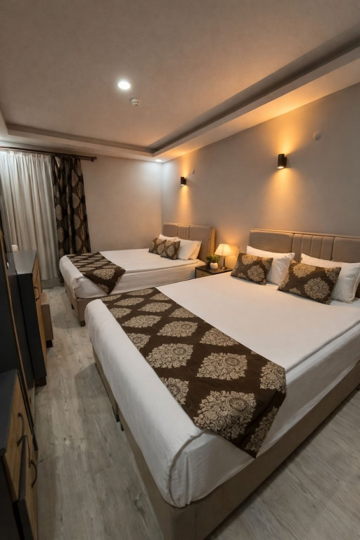 Standard Family room