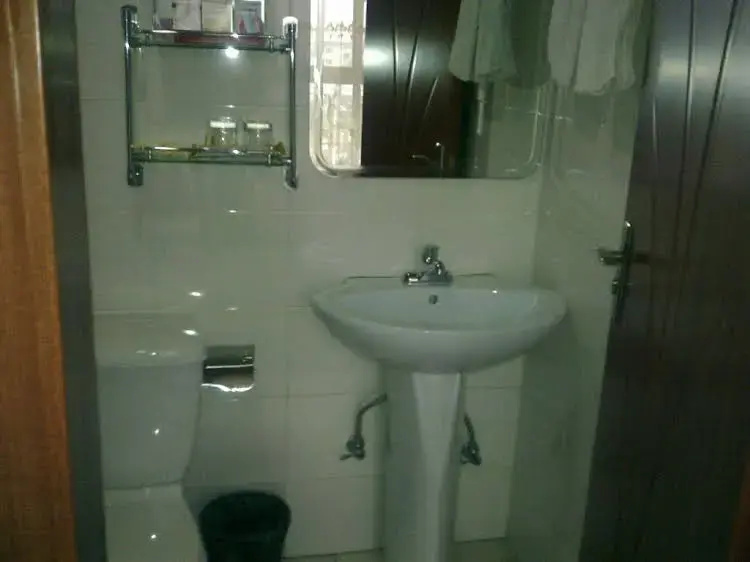 Jingjiang City Star Hotel