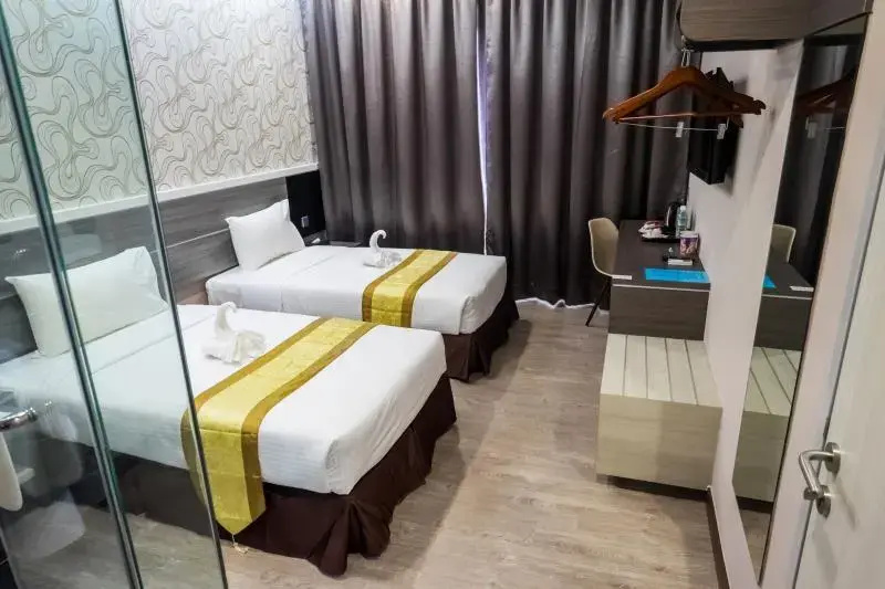 Indra Hotel - Chambres