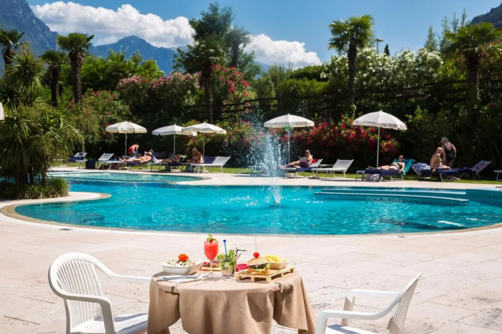 Astoria Resort - Général