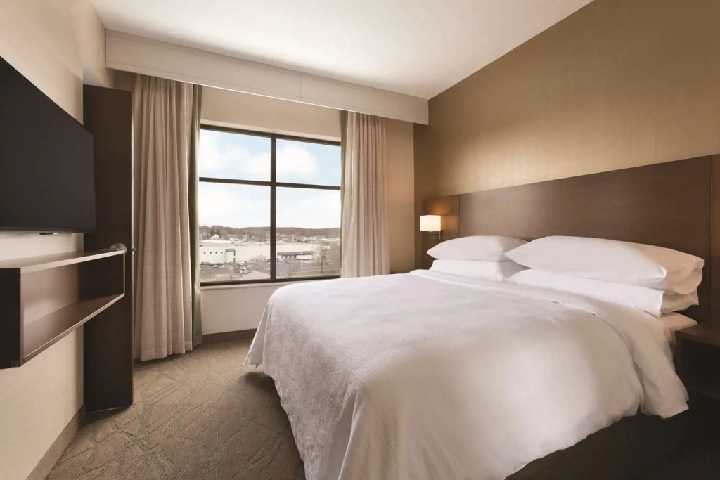 Embassy Suites by Hilton Akron Canton Airport - Chambres
