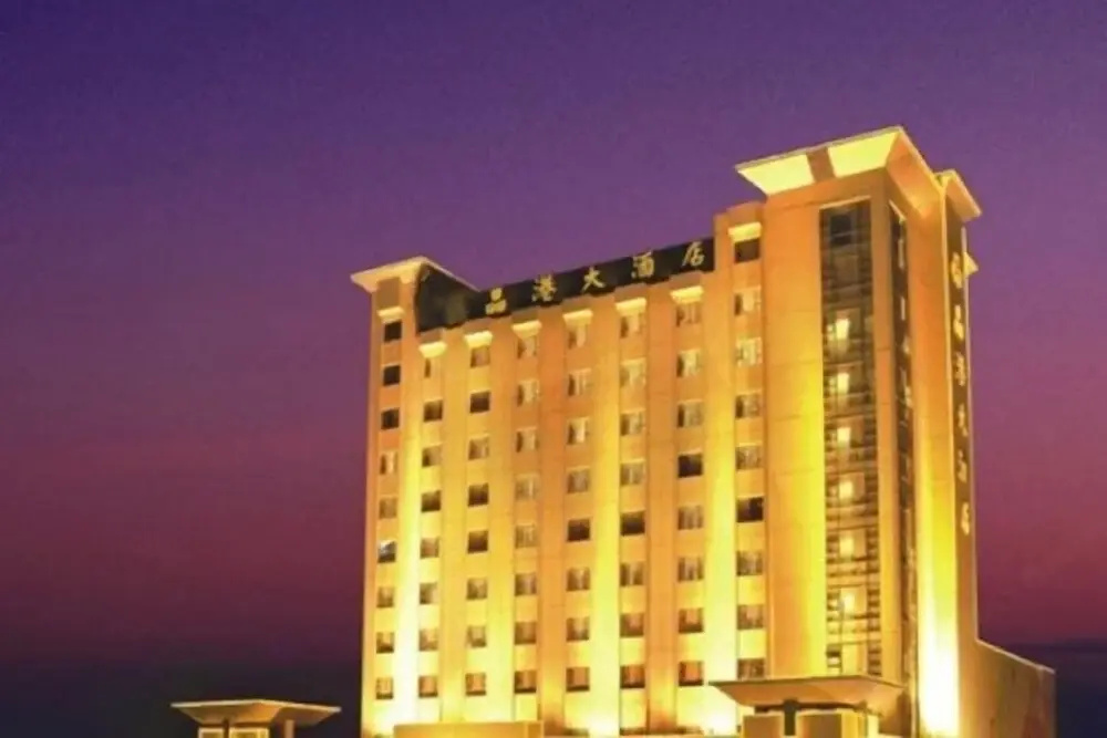 Crystal Hotel