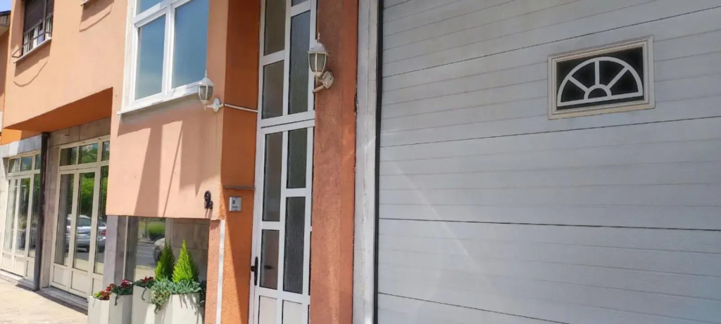 Villa Monera Apartments & Rooms