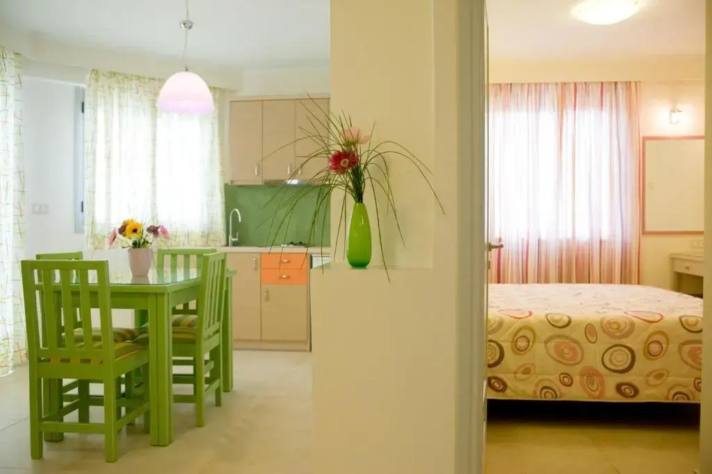 Amaryllis Hotel Apartments - Chambres