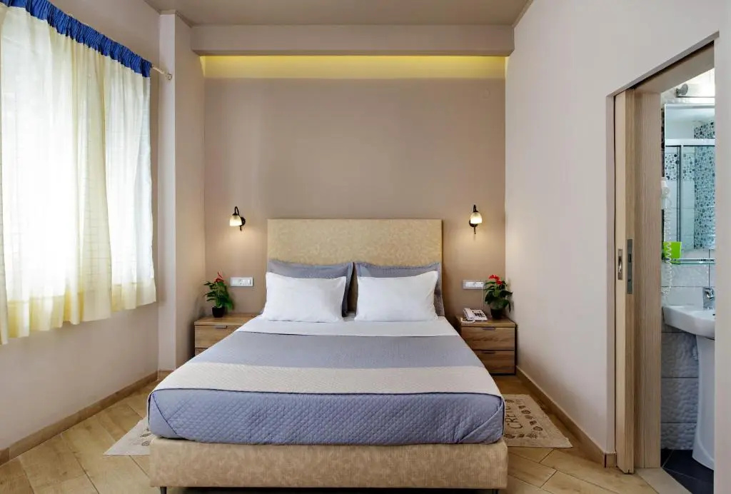 Economy Double Basement room (full double bed)