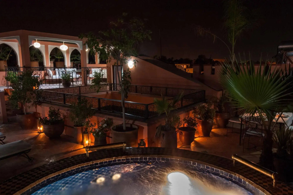 Hotel photo 13