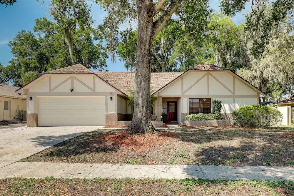 Valrico Vacation Rental 15 Mi to Tampa