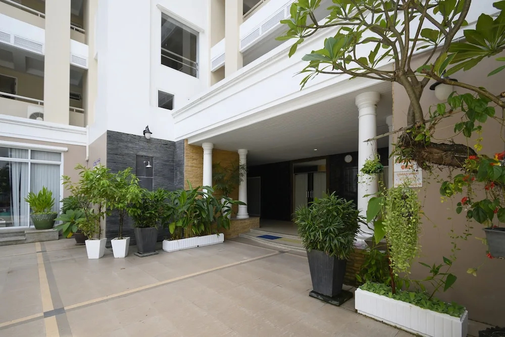 2Br At Patong Loft Wifi Pool
