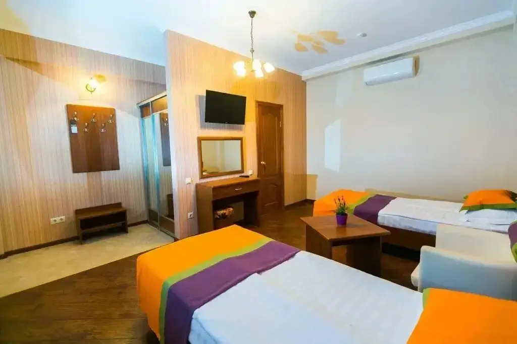 Hotel photo 12