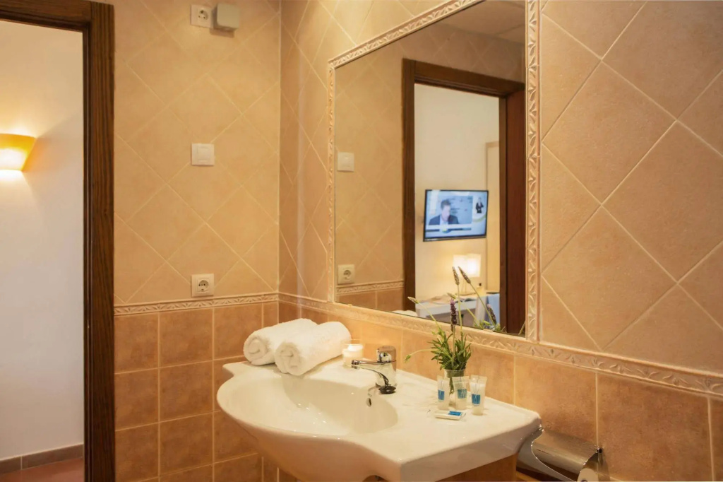 Hotel photo 19