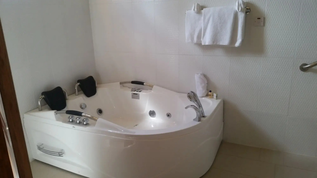 Charela Inn Hotel - Général