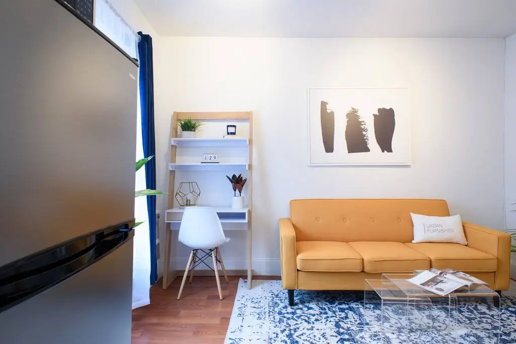 69-5d Modern Lower East East 1br Apt