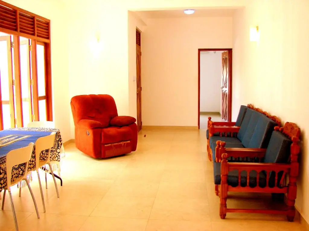 2 Bedrooms Cottage