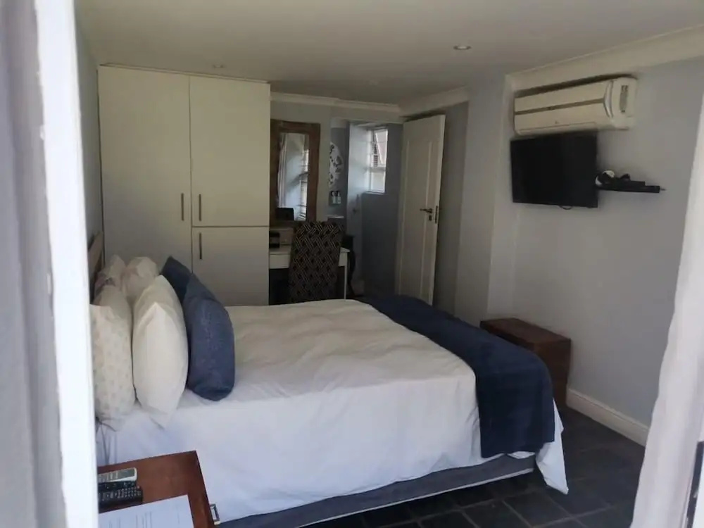 1 Bedroom Standard Double room (full double bed)